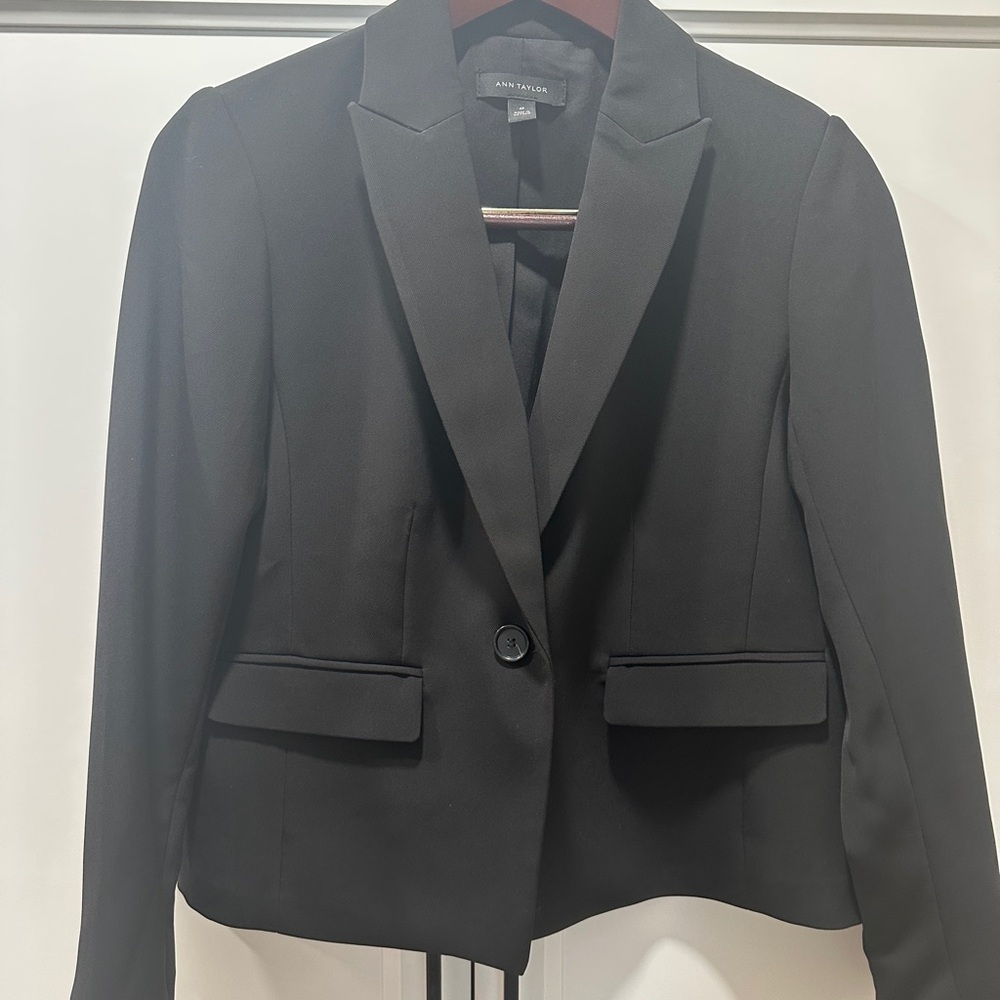 Ann Taylor Elegant Black Suit Jacket